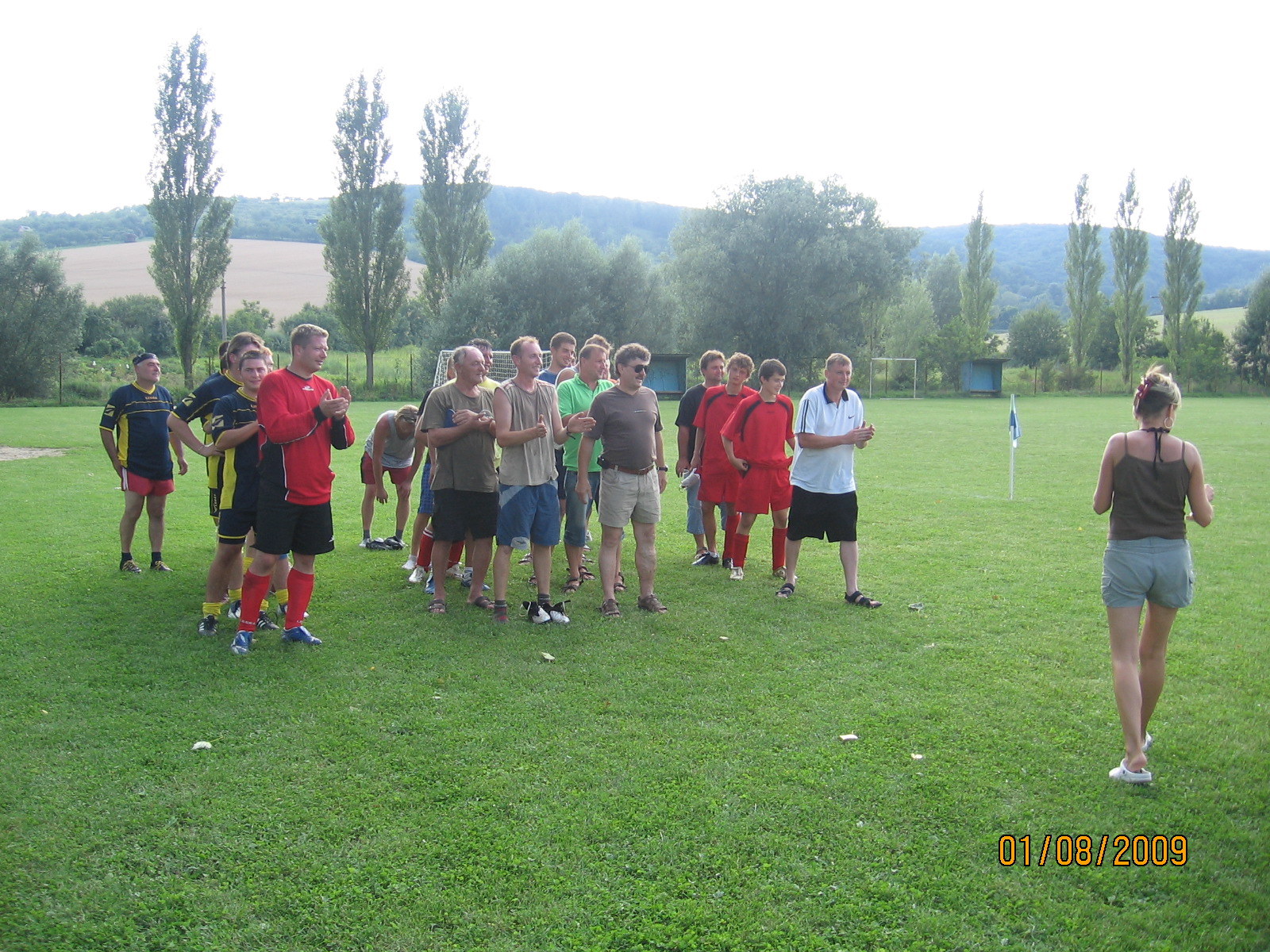 7.ročník turnaje mezi obcemi -Ždánice 1.8.2009 011.jpg